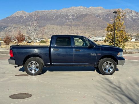 Used 2014 RAM 1500 ST w/ SXT Appearance Group image 4