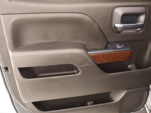 Used 2018 GMC Sierra 1500 SLE w/ SLE Value Package image 15