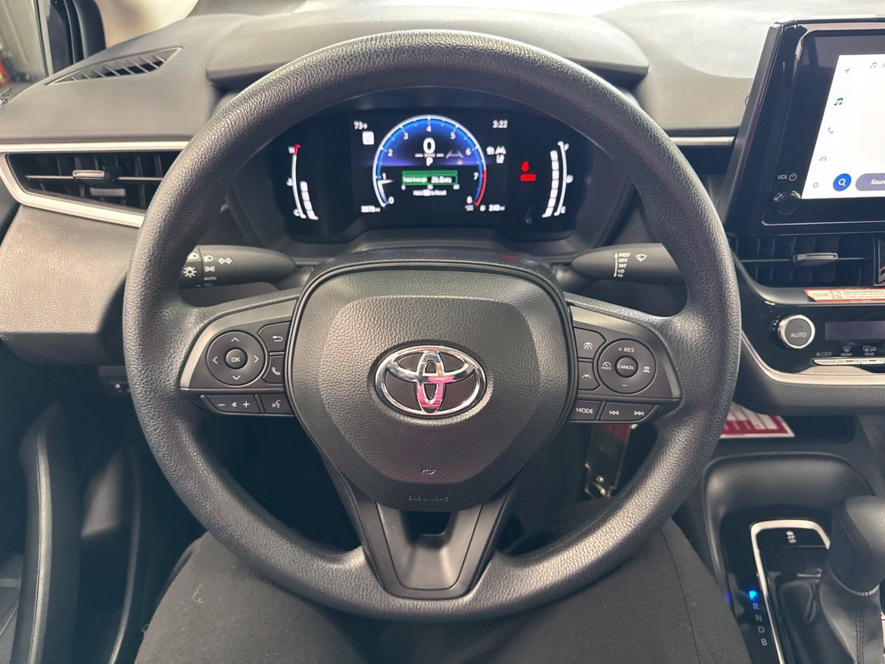 Used 2026 Toyota Corolla LE FWD image 17