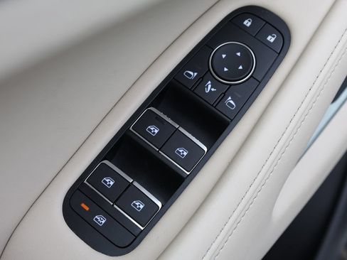 Certified 2025 INFINITI QX60 Sensory w/ Vision Package AWD/4WD image 13