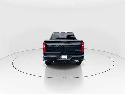 Used 2025 Chevrolet Silverado 1500 Custom Trail Boss AWD/4WD image 7