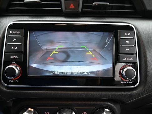 Used 2022 Nissan Versa S image 16