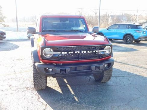 Used 2023 Ford Bronco Wildtrak image 8