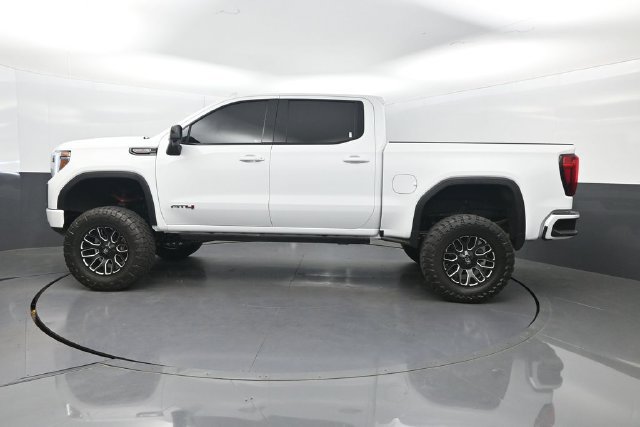 Used 2021 GMC Sierra 1500 AT4 w/ Technology Package AWD/4WD image 3
