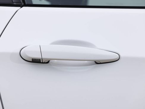 Used 2013 BMW M3 Coupe image 38