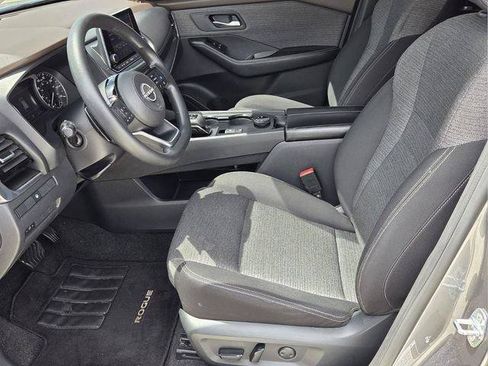 Used 2022 Nissan Rogue SV AWD/4WD image 10
