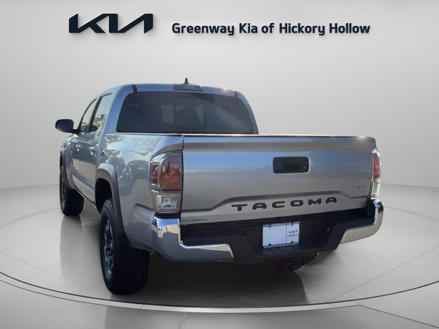 Used 2022 Toyota Tacoma TRD Off-Road AWD/4WD image 5