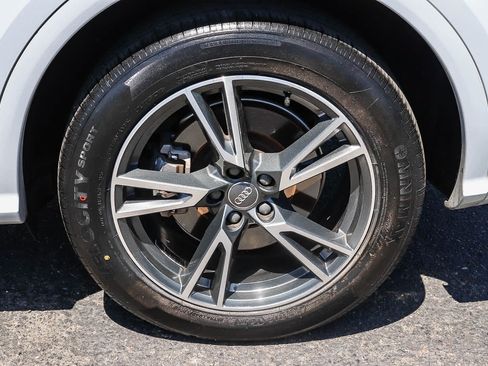 Used 2020 Audi Q5 e Premium w/ Convenience Package AWD/4WD image 14
