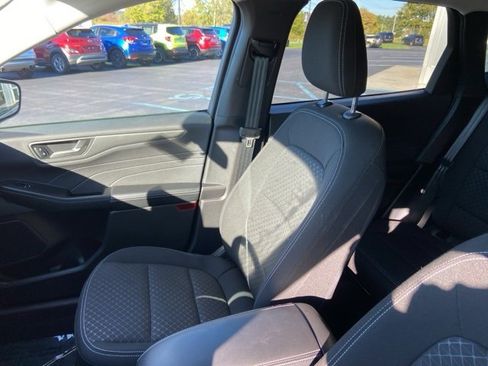 Used 2023 Ford Escape Active image 25