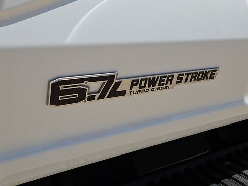 Used 2025 Ford F250 XLT w/ FX4 Off-Road Package AWD/4WD image 6