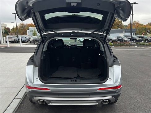 Certified 2022 Lincoln Corsair FWD w/ Equipment Group 101A image 8