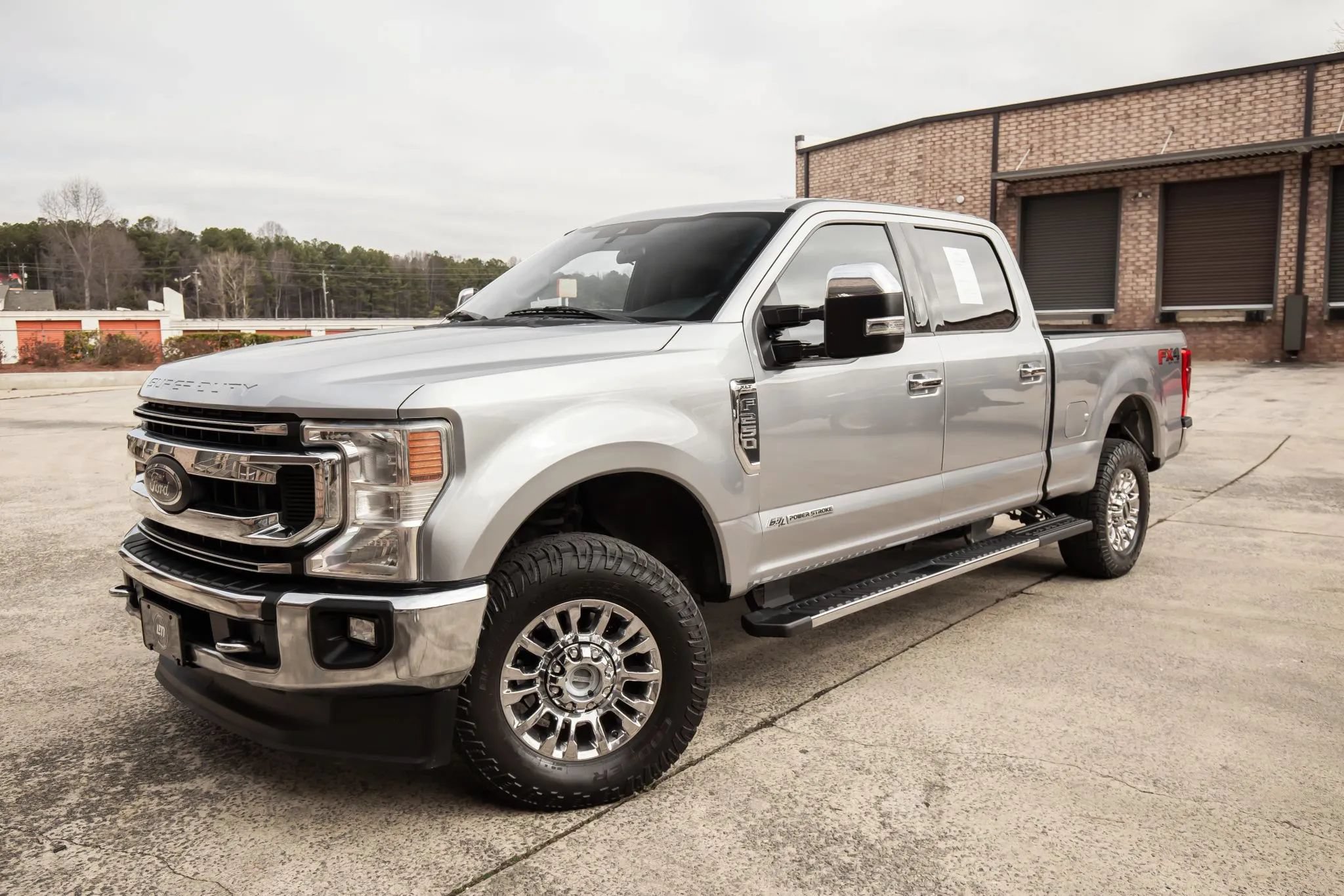 Used 2021 Ford F250 XLT w/ XLT Premium Package AWD/4WD image 2