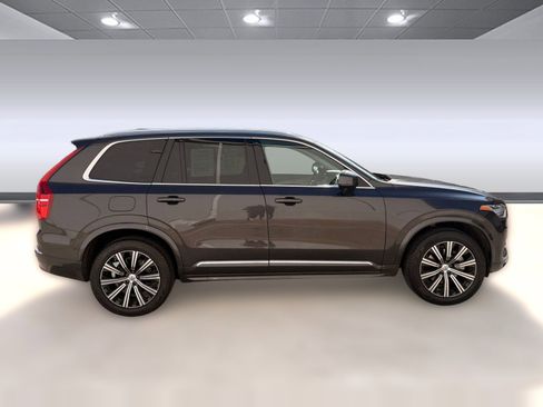 Certified 2023 Volvo XC90 B6 Plus w/ Protection Package Premier image 8