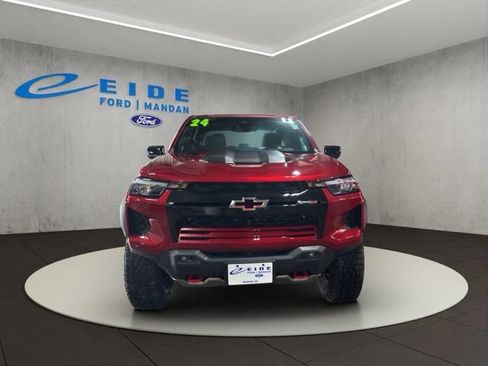 Used 2024 Chevrolet Colorado ZR2 w/ Technology Package AWD/4WD image 8