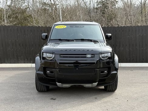 Certified 2024 Land Rover Defender 130 V8 image 9