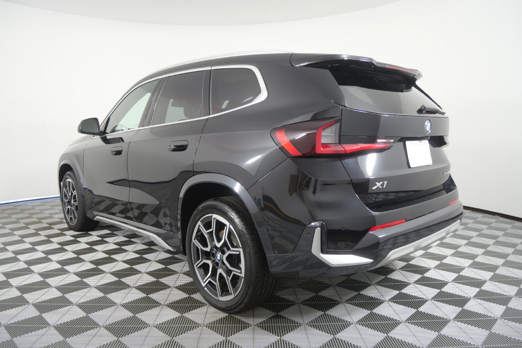 Certified 2026 BMW X1 xDrive28i AWD/4WD image 6