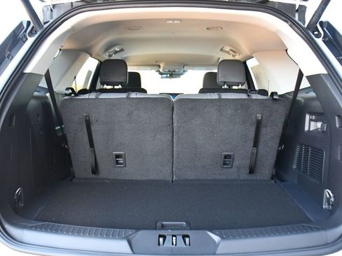 Used 2026 Ford Explorer Active w/ Active Comfort Package AWD/4WD image 19