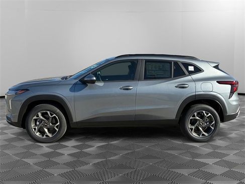 New 2026 Chevrolet Trax LT image 6