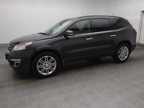 Used 2015 Chevrolet Traverse LT w/ Style and Technology Package image 2