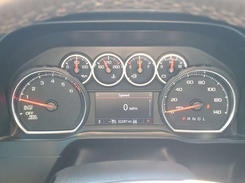 Used 2021 Chevrolet Silverado 1500 RST AWD/4WD image 12