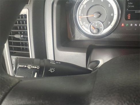 Used 2017 RAM 3500 Tradesman w/ Chrome Appearance Group image 18