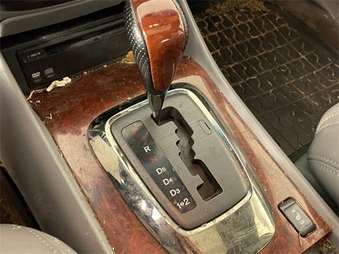 Used 2005 Acura MDX Touring image 9