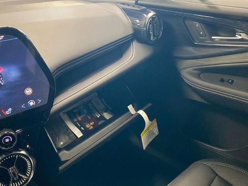 New 2025 Chevrolet Blazer EV LT image 33