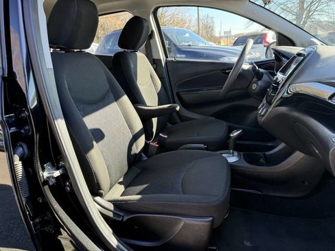Used 2021 Chevrolet Spark LT image 13
