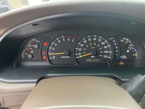 Used 2002 Toyota Tundra SR5 RWD image 13