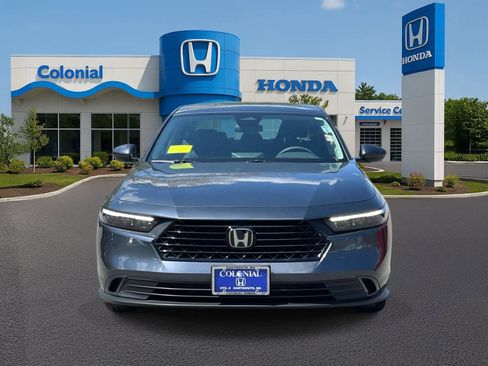 Used 2024 Honda Accord EX image 11