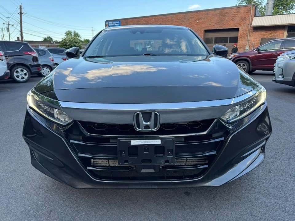 Used 2018 Honda Accord LX image 4