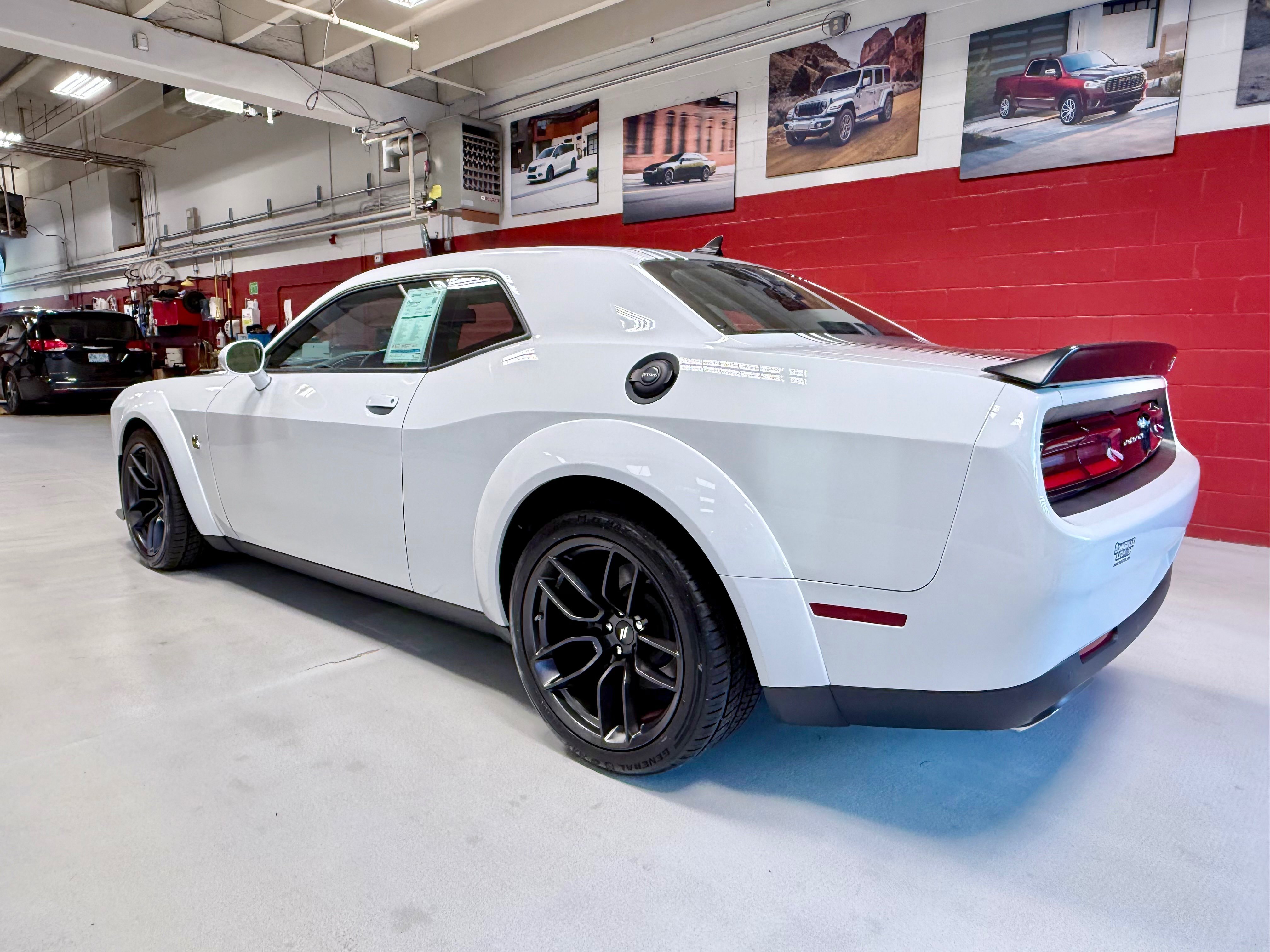Certified 2022 Dodge Challenger R/T Scat Pack RWD image 5