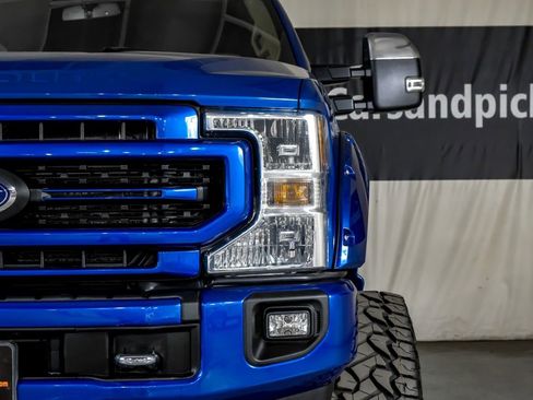 Used 2022 Ford F250 Lariat w/ Chrome Package image 40