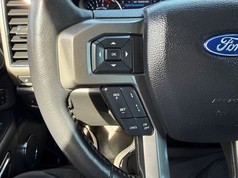 Used 2021 Ford Expedition XLT image 29