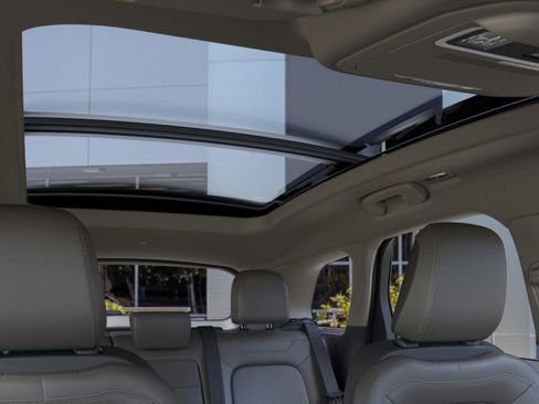 New 2025 Lincoln Corsair Grand Touring image 21