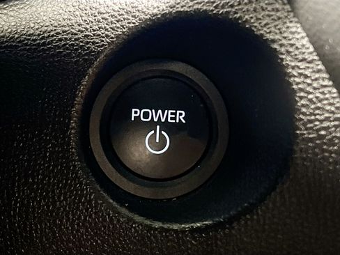 Used 2025 Toyota Corolla Cross AWD Hybrid image 24