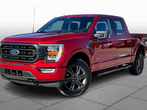 Certified 2022 Ford F150 XLT w/ Equipment Group 302A High image 2