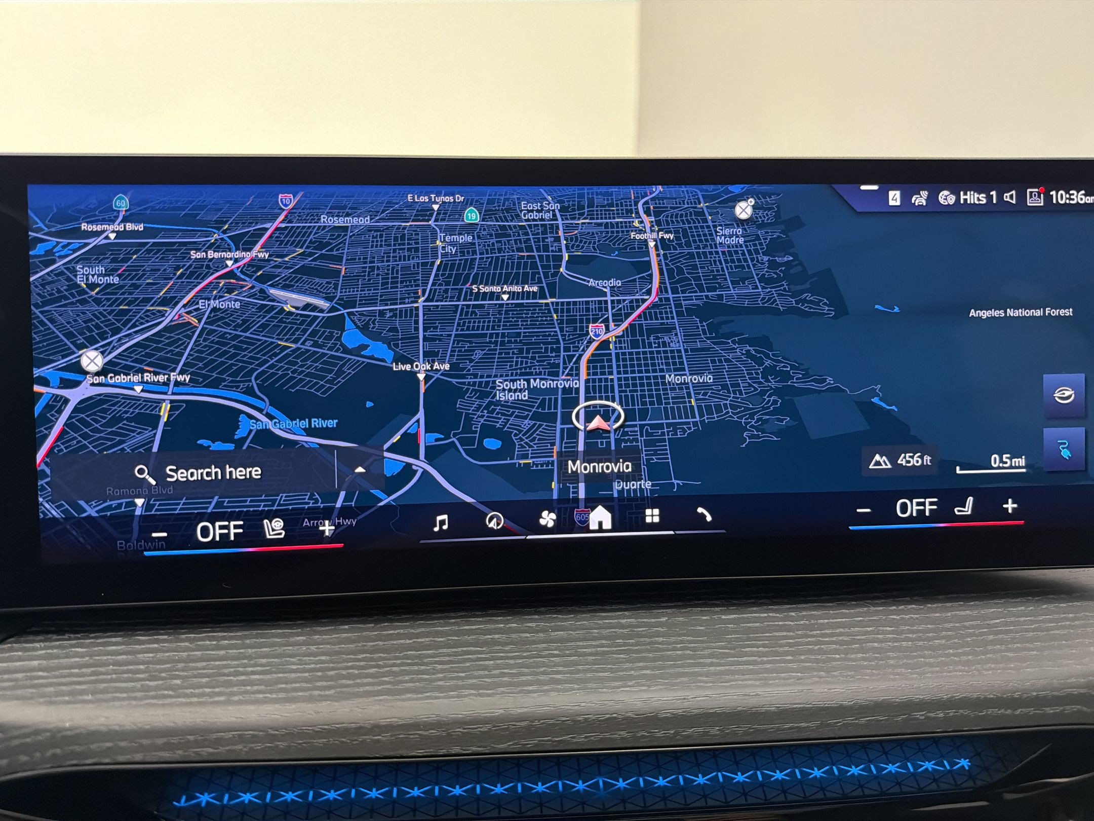 New 2026 BMW i4 eDrive40 w/ Premium Package RWD image 18