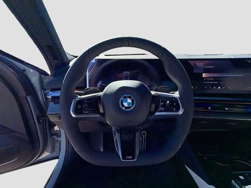 New 2026 BMW 550e xDrive w/ Executive Package AWD/4WD image 41