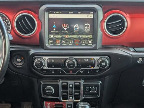Used 2020 Jeep Wrangler Unlimited Rubicon AWD/4WD image 16