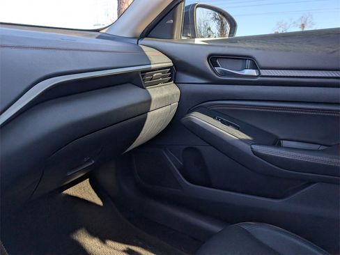 Used 2020 Nissan Altima 2.5 SR image 28