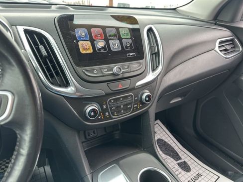 Used 2018 Chevrolet Equinox LT w/ Sun & Infotainment Package FWD image 41