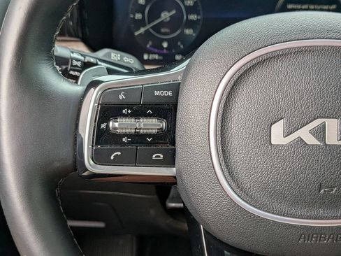 Used 2023 Kia Sorento SX Prestige AWD/4WD image 18