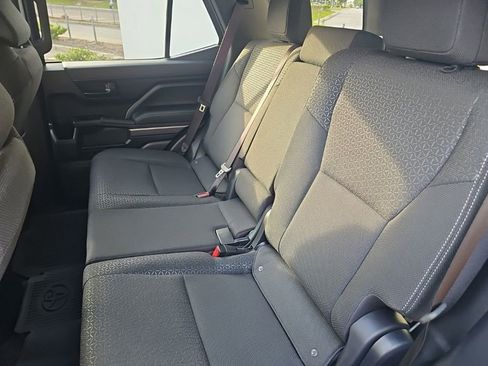 Used 2026 Toyota 4Runner SR5 AWD/4WD image 48