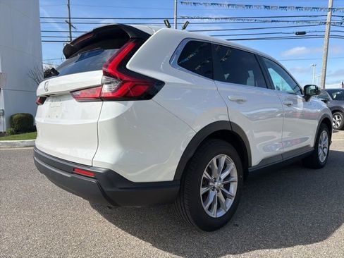 Used 2024 Honda CR-V EX image 5