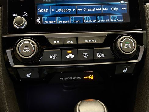 Used 2021 Honda Civic EX image 10