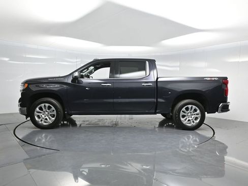 Used 2024 Chevrolet Silverado 1500 LTZ image 25