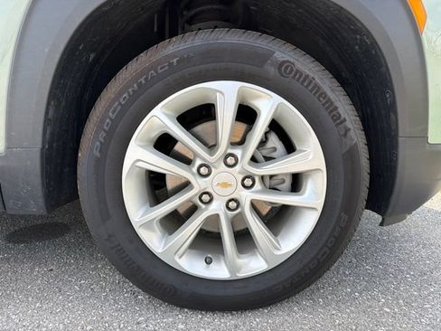 Used 2025 Chevrolet TrailBlazer LS w/ LS Convenience Package FWD image 7