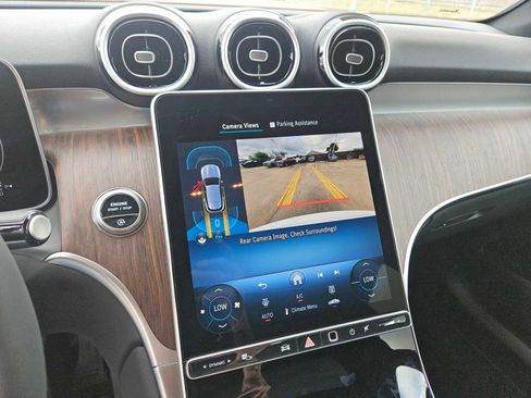 New 2026 Mercedes-Benz GLC 300 image 21