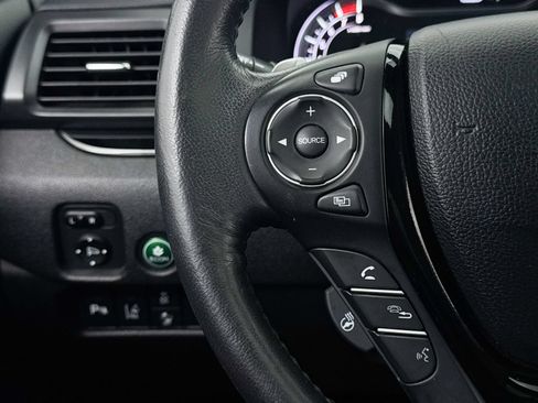 Used 2018 Honda Pilot Elite image 35